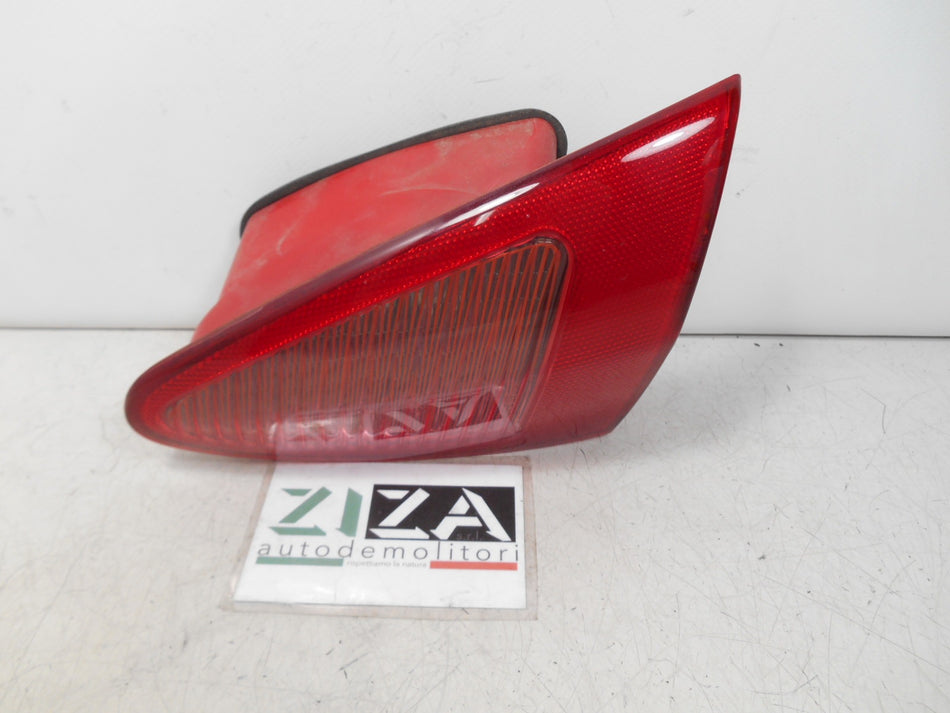 Faro Fanale Posteriore Interno Destro Alfa 147 2004 46556346 46747825