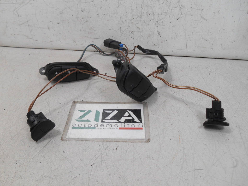 Comandi al Volante Opel Vectra B 2000 15689800 90508669