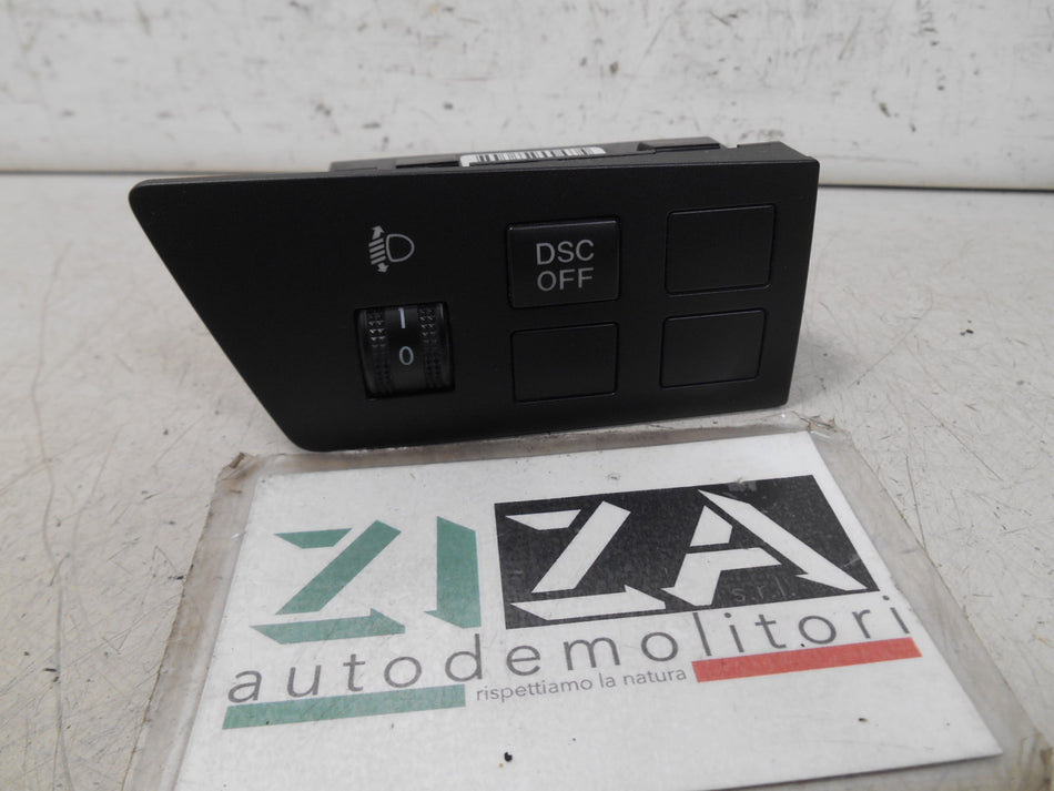 Pulsantiera Regolazione Fari DSC OFF Mazda 3 BL 2010 BBM466170B