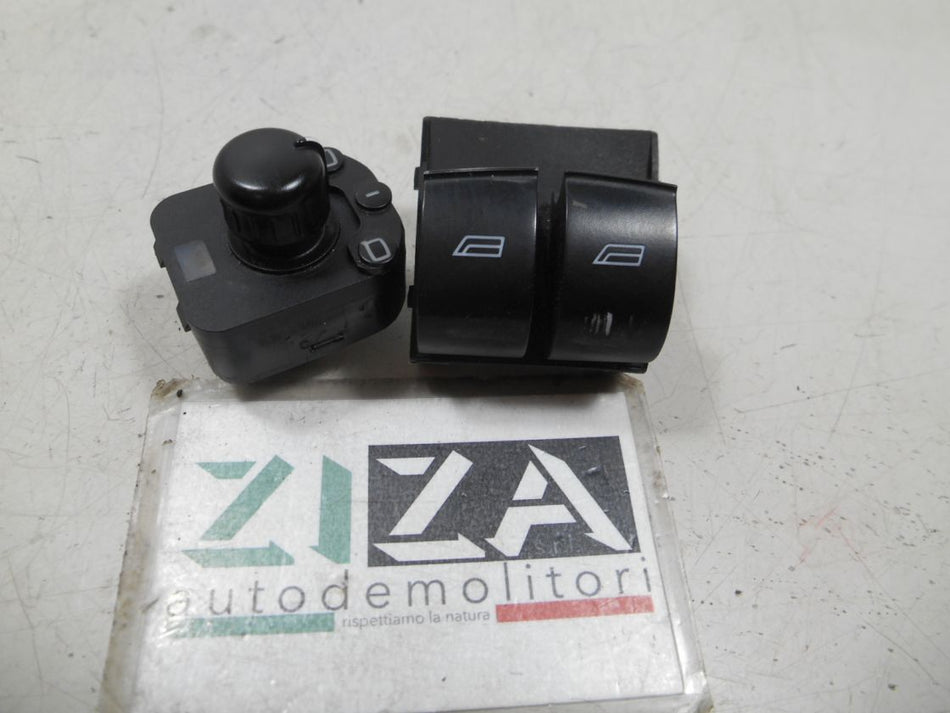 Pulsantiera Alzacristalli Anteriore Sinistra Audi A2 2000 8Z0959851A 8E0959565