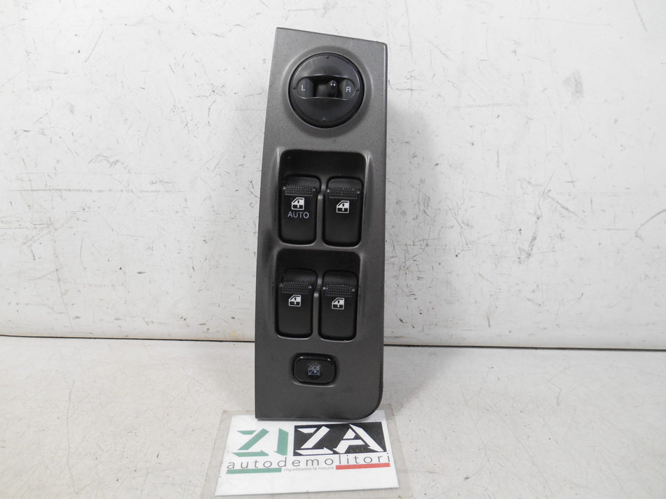 Pulsantiera Alzacristalli Anteriore Sinistra Hyundai Matrix 2003 93570-17100