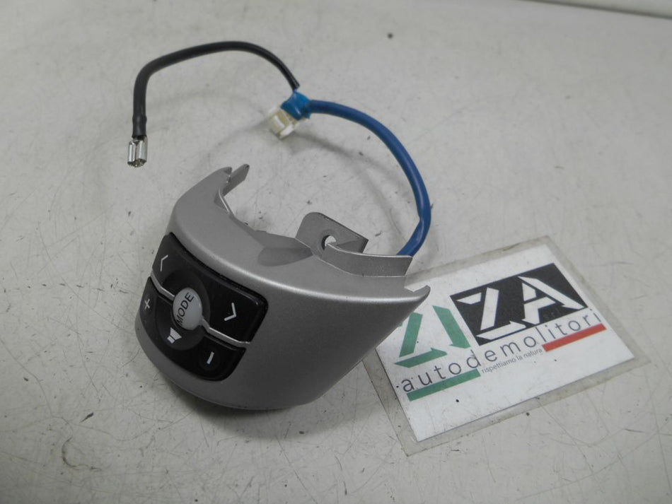 Comandi al Volante Toyota Yaris XP90 2006 75B412