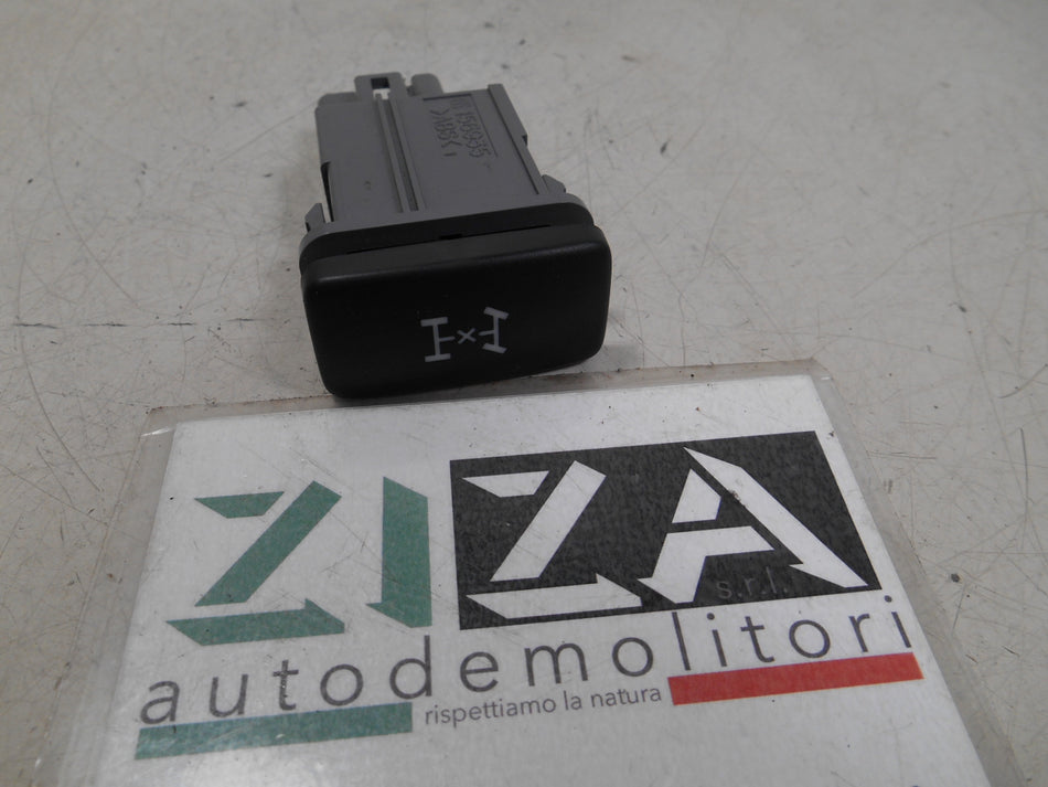 Pulsante 4x4 Daihatsu Terios J200 2008 156935