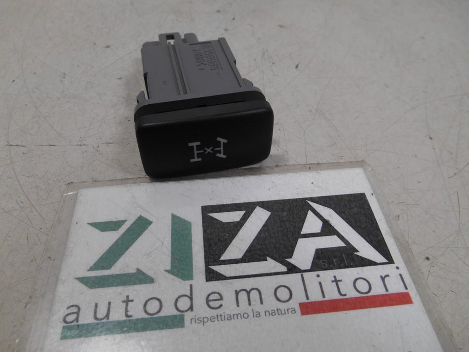 Pulsante 4x4 Daihatsu Terios J200 2008 156935