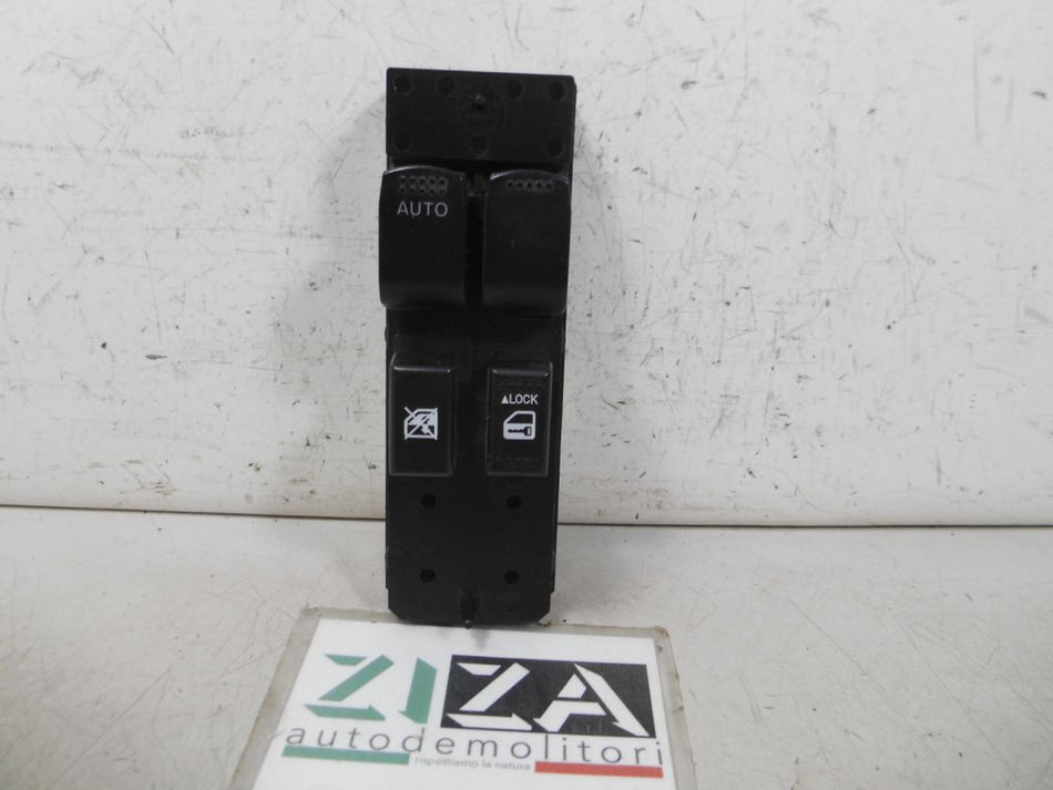 Pulsantiera Alzacristalli Anteriore Sinistra Fiat Sedici 2011 62J10
