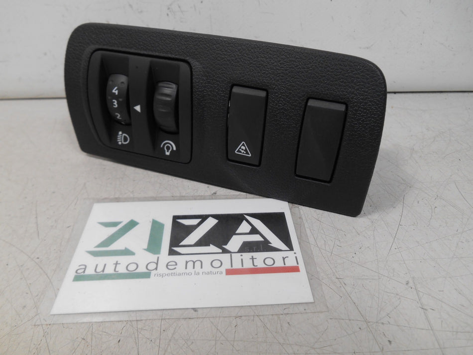 Pulsantiera Comando Luci Renault Megane III 2010 648450007R 251900001RC