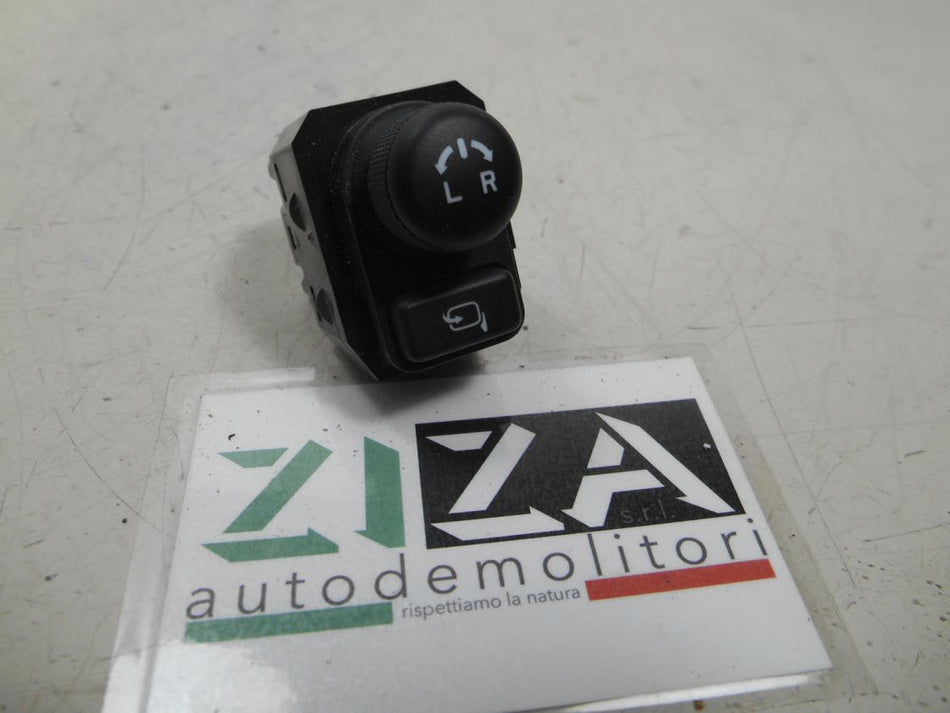 Pulsante Regolazione Specchietti Suzuki Vitara Hybrid LY 2023 57L1 1932T