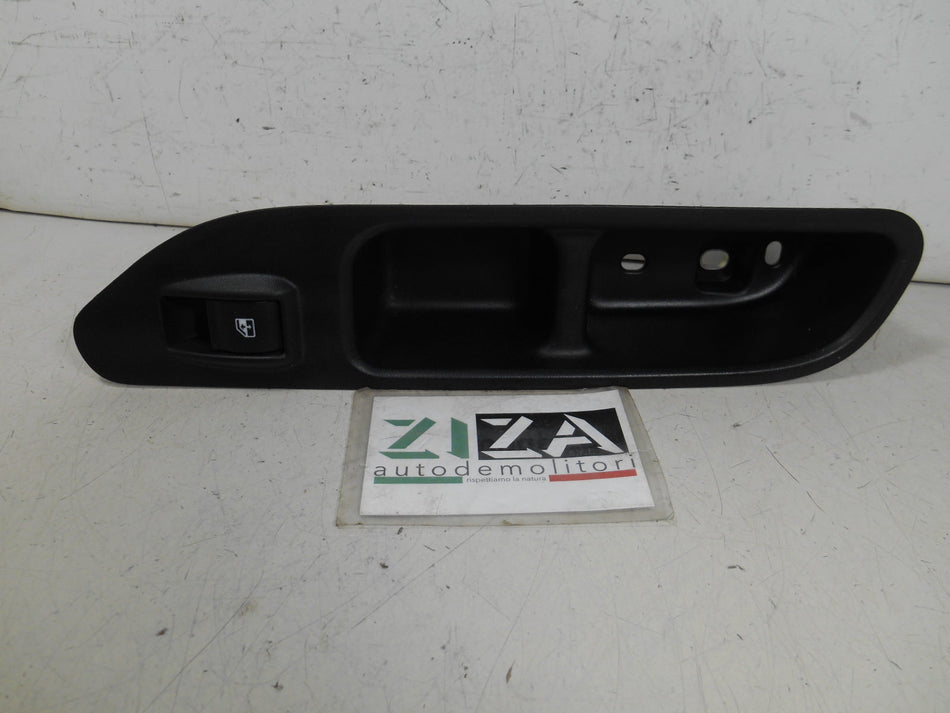 Pulsantiera Alzacristalli Anteriore Destra Fiat Tipo 357 2021 7356323440E