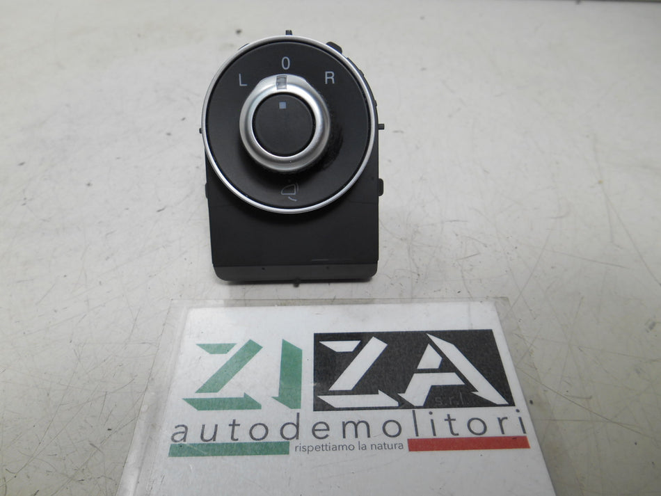 Pulsante Regolazione Specchietti Alfa Stelvio 2018 01561181990