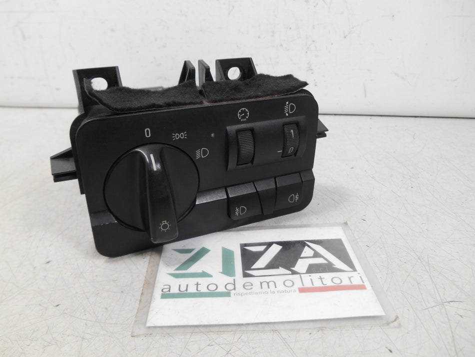 Interruttore Comando Luci BMW E46 1998 61.31-8363641 HW:02 SW:1.0