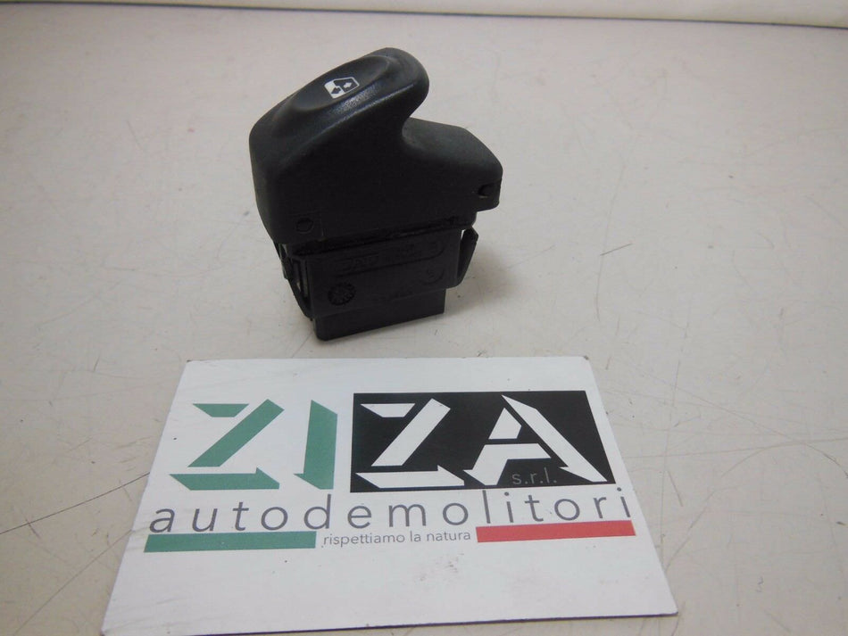 Pulsante Alzacristalli Renault Clio II 1999 189836