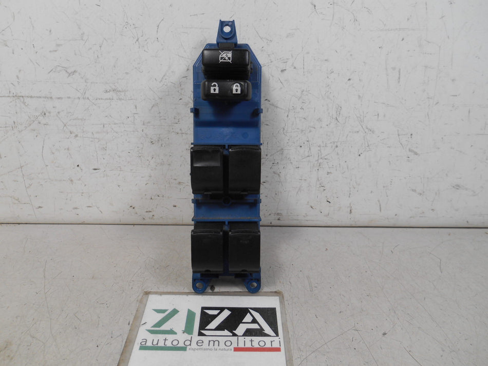 Pulsantiera Alzacristalli Anteriore Sinistra Toyota Verso 2015 84040-0F080