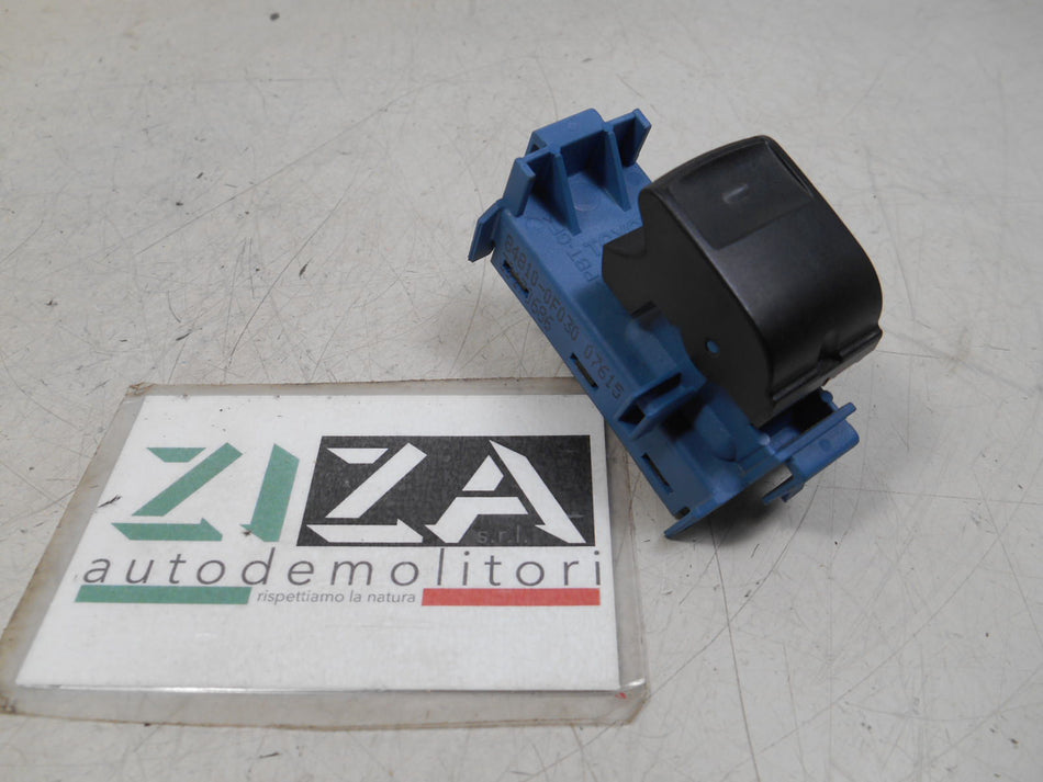 Pulsante Alzacristalli Toyota Verso 2015 84810-0F030