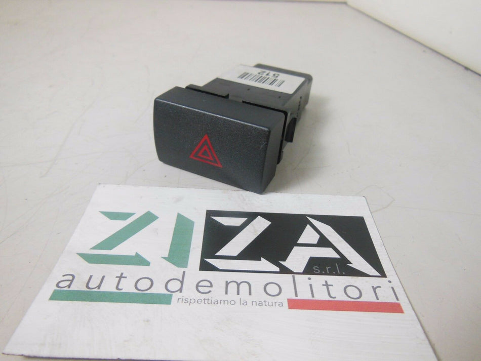 Pulsante 4 Frecce Emergenza Kia Sorento 2007 864W0140
