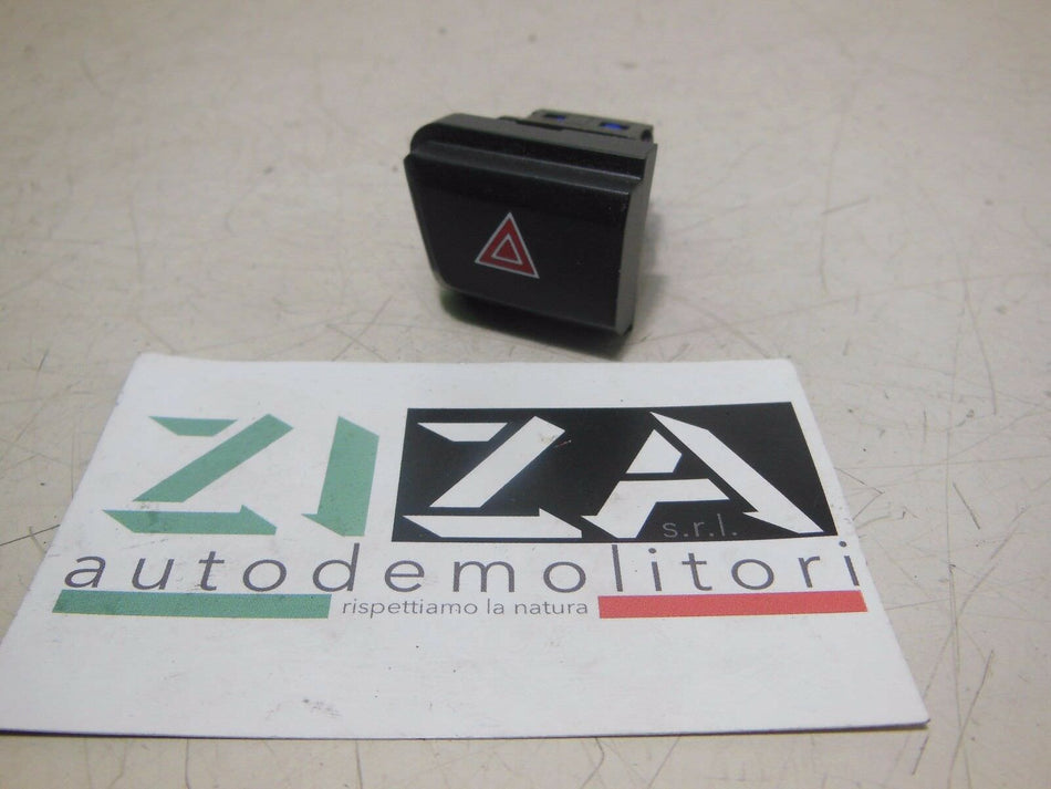 Pulsante 4 Frecce Emergenza Peugeot 2008 2014 96750916ZD