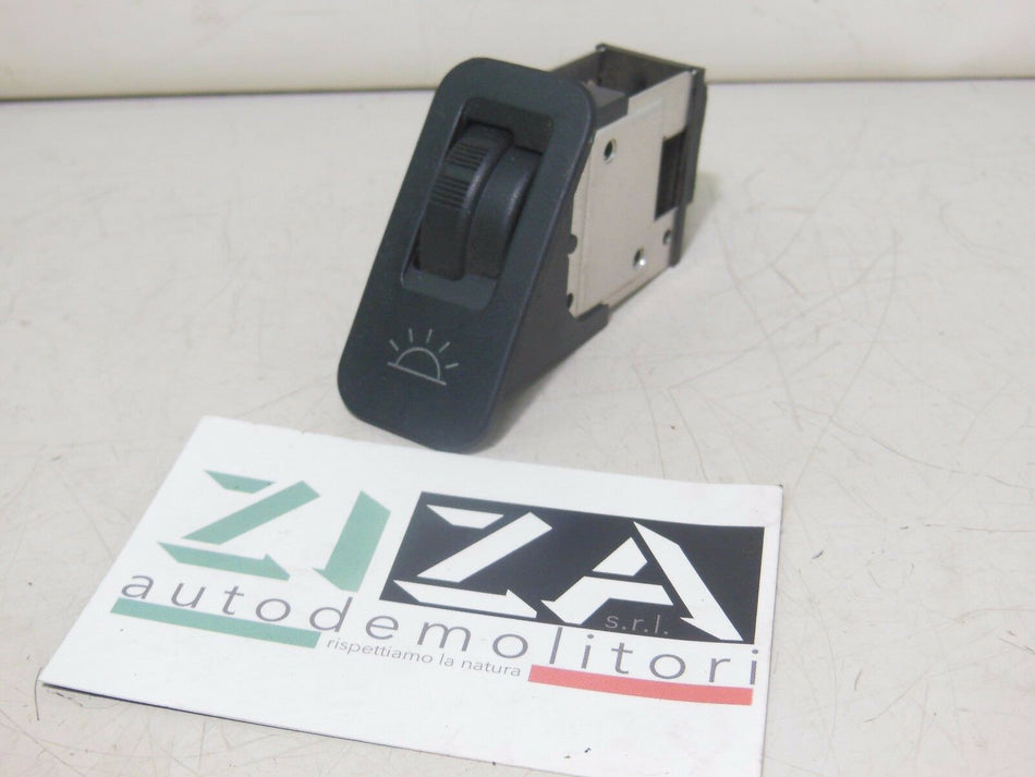 Interruttore Regolazione Luce Quadro Peugeot 106 1997