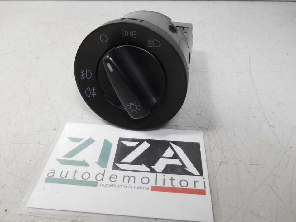 Interruttore Comando Luci Skoda Fabia 5J / 5JF 2010 1U0941531D