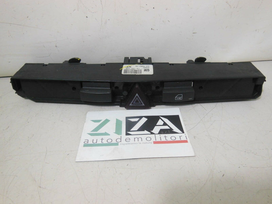 Pulsantiera Centrale Opel Astra H Zafira B 2006 13100105 XF 03758075