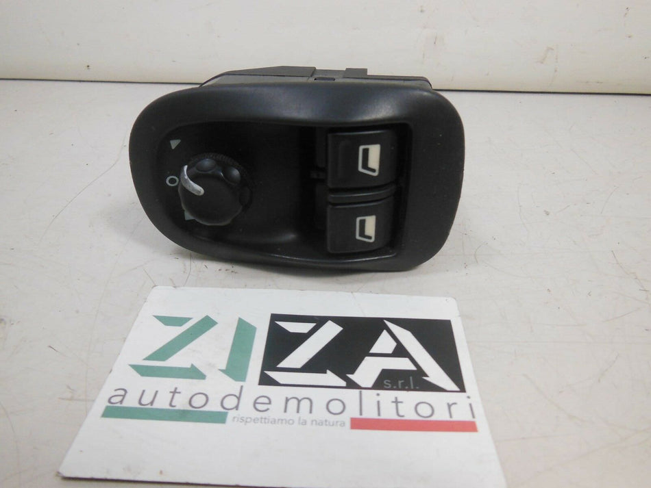 Pulsantiera Alzacristalli Peugeot 206 1999 11530