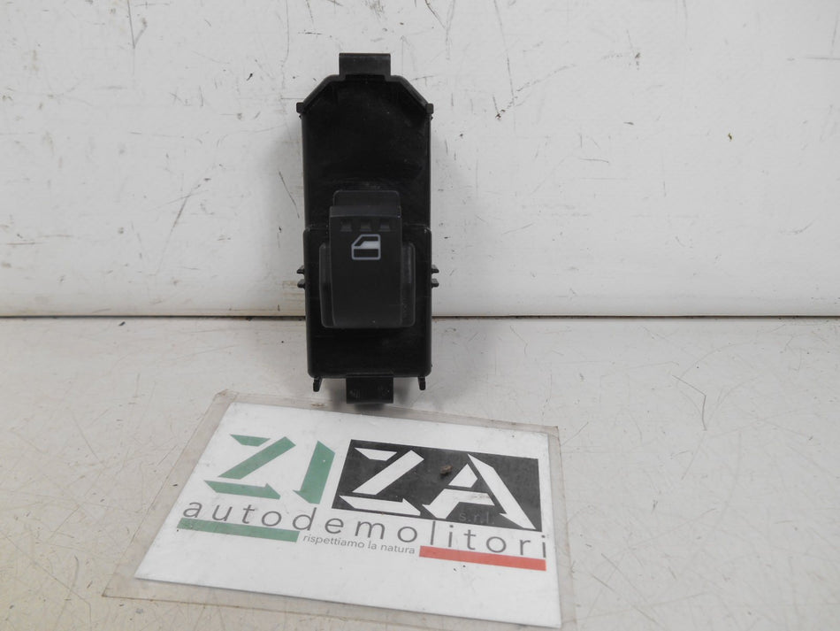 Pulsante Alzacristalli Posteriore Sinistro Daihatsu Sirion II 2007 820-0J6N