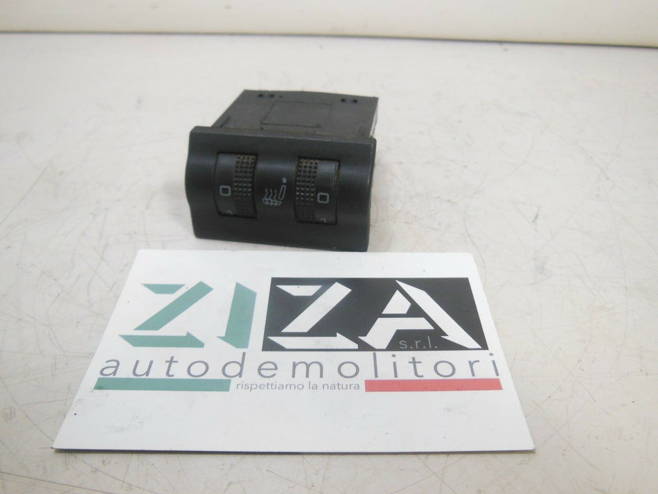 Interruttore Regolazione Riscaldamento Sedili Skoda Octavia SW 2000 1U0963563B