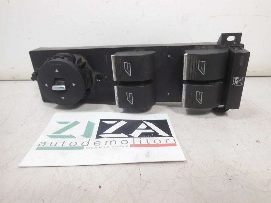 Pulsantiera Alzacristalli Sinistra Ford Focus II SW 2010 8M5T14A132AC