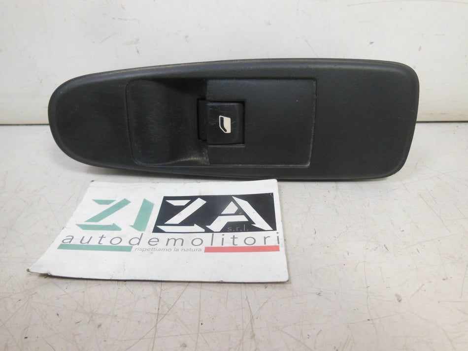 Pulsante Alzacristalli Anteriore Destro Citroen C4 Picasso 2009 96639377ZD