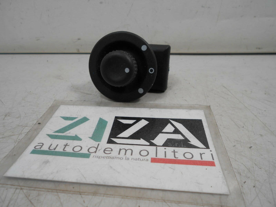 Pulsante Regolazione Specchietti Dacia Sandero Stepway 2016 255704649R