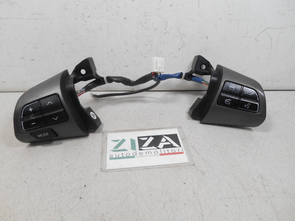 Comandi al Volante Toyota Rav4 XA30 2011 75B999