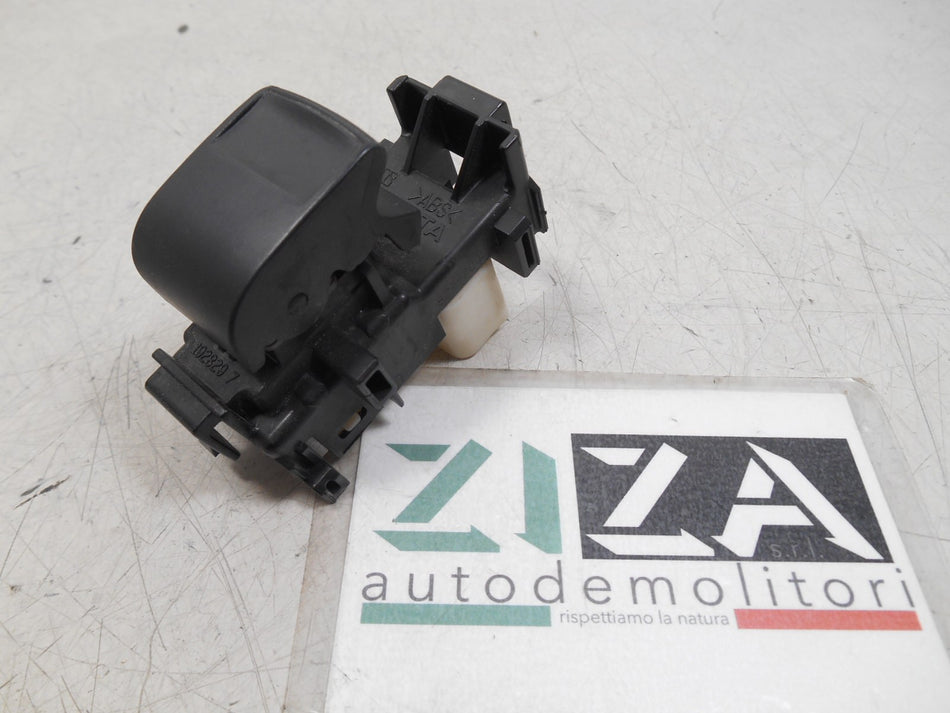 Pulsante Alzacristalli Posteriore Destro Toyota Rav4 XA30 2011 74271-42010