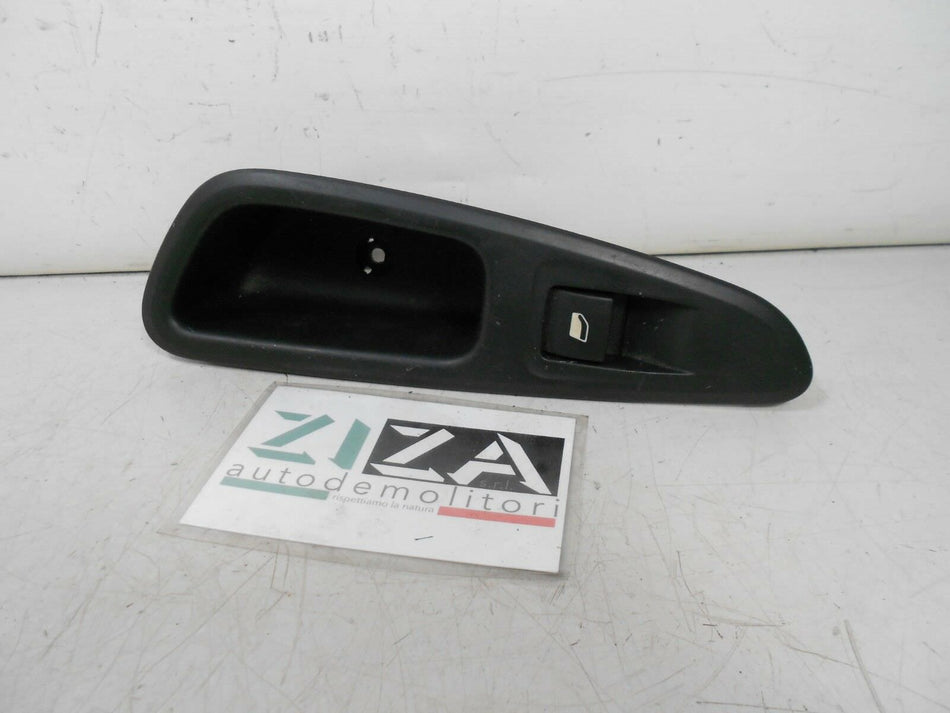Pulsante Alzacristalli Posteriore Destro Peugeot 308 I 2010 96573850XT