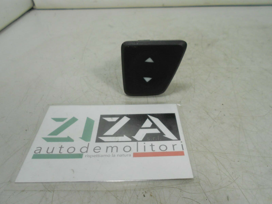 Pulsante Alzacristalli Anteriore Destro Fiat 500 Cabrio 2014 28767 E30500