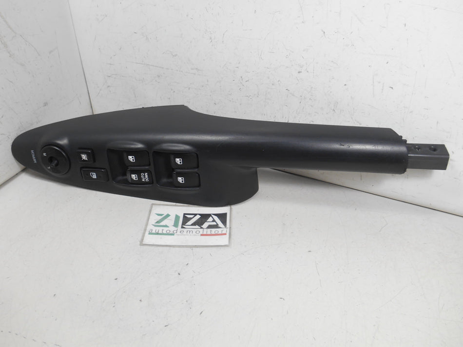Pulsantiera Alzacristalli Sinistra Hyundai Tucson JM 2007 93570-2E200 93570-2E400