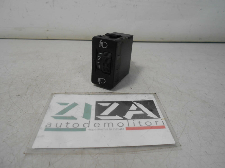 Interruttore Regolazione Fari Citroen C3 II 2010 96661868XT
