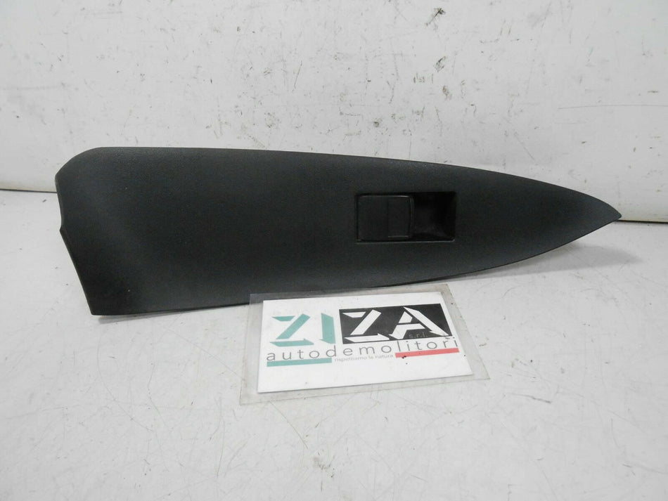 Pulsante Alzacristalli Posteriore Destro Toyota Rav4 XA30 2007 74271-42010