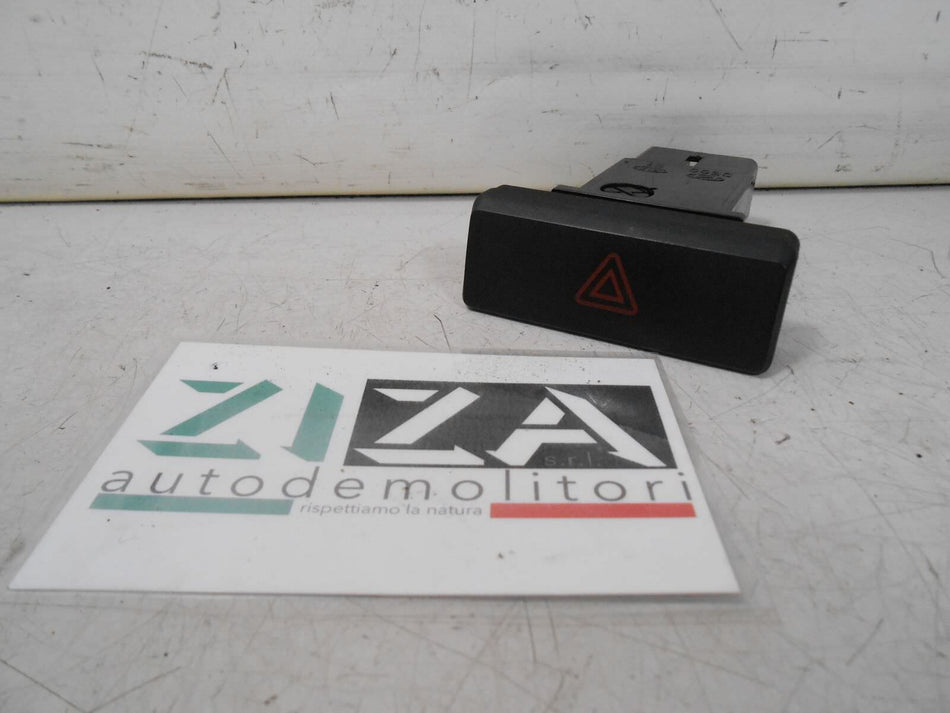 Pulsante 4 Frecce Emergenza Kia Rio I 2003 84776-FD000