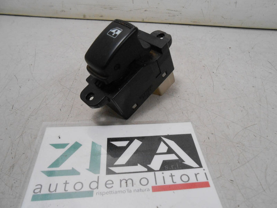 Pulsante Alzacristalli Kia Rio I 2003 93578-2D000 621W03620