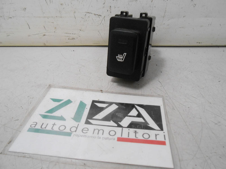 Pulsante Riscaldamento Sedile Posteriore Destro Kia Sportage SL 2011