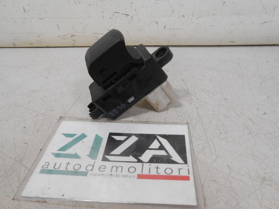 Pulsante Alzacristalli Anteriore Destro Nissan Micra K12 2005