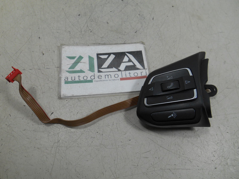 Comandi al Volante VW Polo 6R 2012 6R0959537
