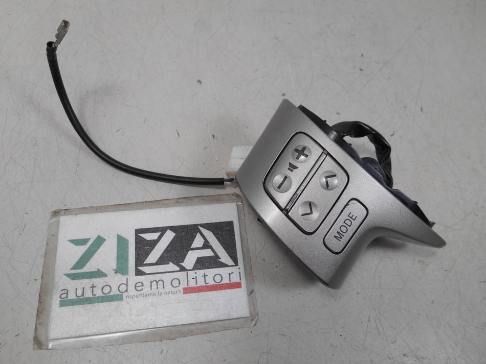Comandi al Volante Toyota Auris E150 2008
