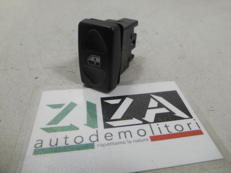 Pulsante Alzacristalli Land Rover Freelander I 1999 YUF101520LNF