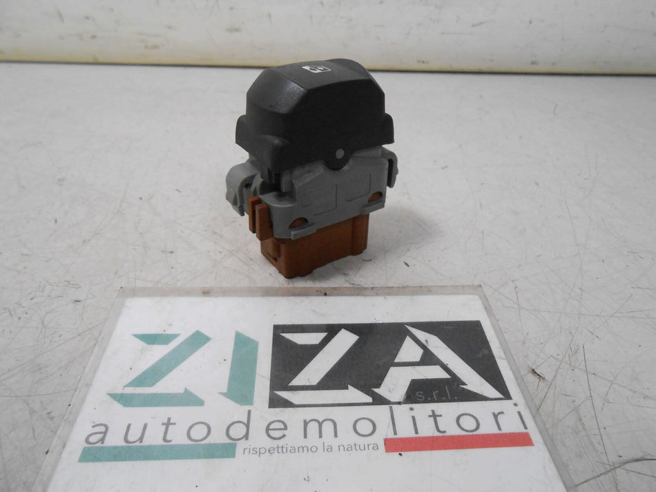 Pulsante Alzacristalli Renault Clio III 2006 108266B