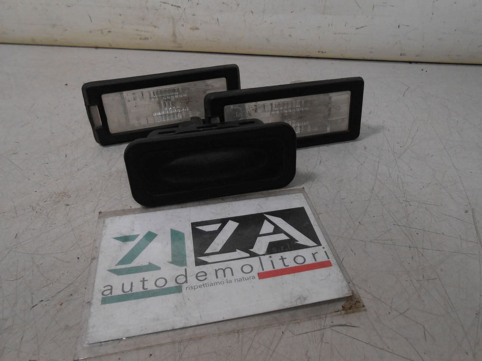 Pulsante Maniglia Portellone Posteriore Renault Scenic III X-MOD 2011 8200076268