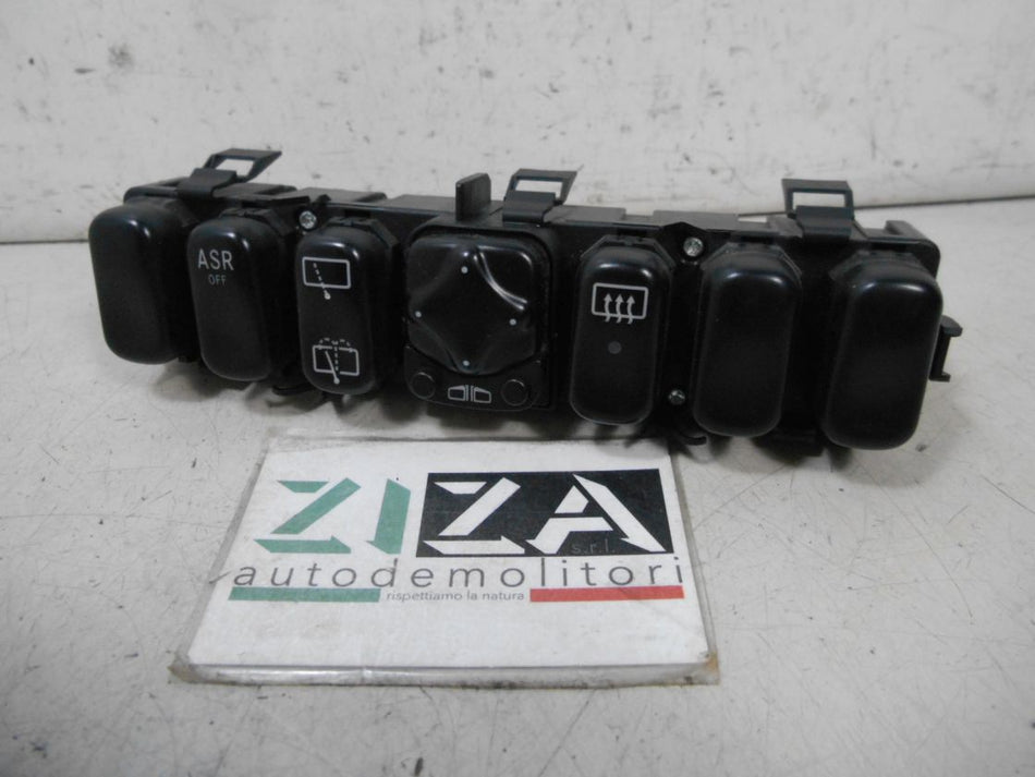 Pulsantiera Centrale Mercedes W168 2002 1688203610 Specchietti ASR Lunotto