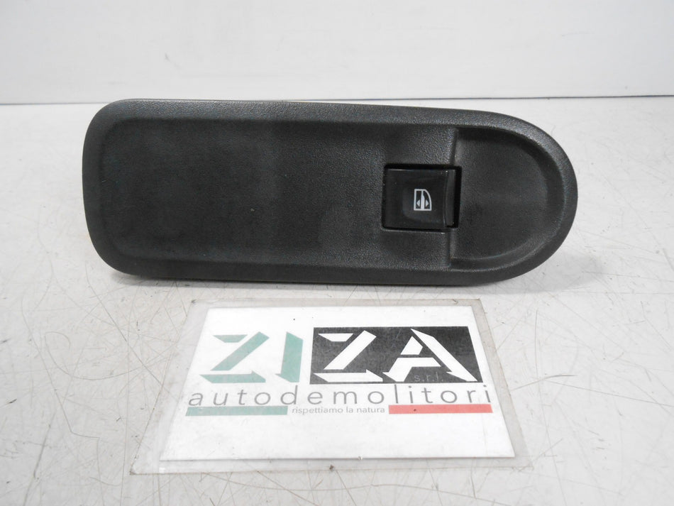 Pulsante Alzacristalli Anteriore Destro Dacia Duster I 2015 809601386R