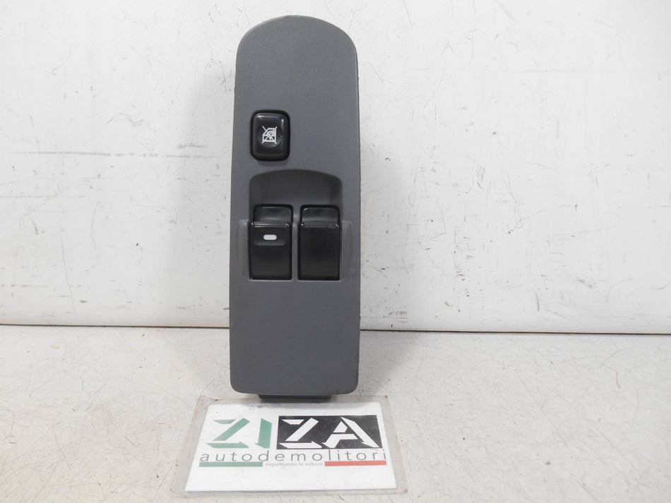 Pulsantiera Alzacristalli Sinistra Mitsubishi Colt Z30 2006 8608A076