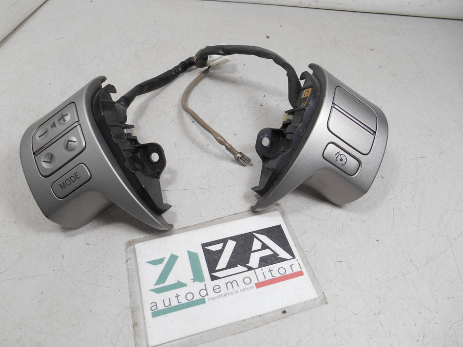 Comandi al Volante Toyota Auris E150 2008