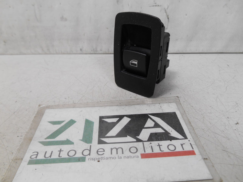 Pulsante Alzacristalli BMW X3 E83 2005 3415654