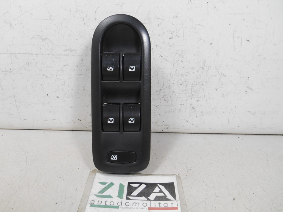 Pulsantiera Alzacristalli Anteriore Sinistra Renault Scenic II 2006 156018070E